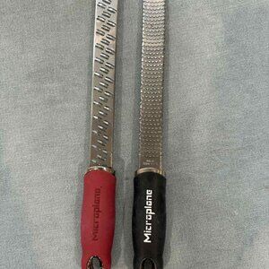 Microplane Grater Bundle | Rasp Grater + Coarse Grater Zester | Like New